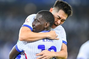 1-0！两球被吹 89分钟惨遭绝杀 中超争冠豪门5轮1胜送对手9轮首胜