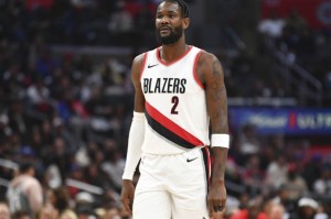 美记：艾顿多次在球队航班和训练中迟到，开拓者无法忍受他的不良行为